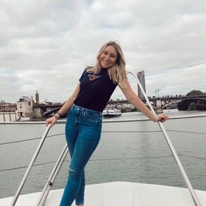 Meet your Posher, Nicki